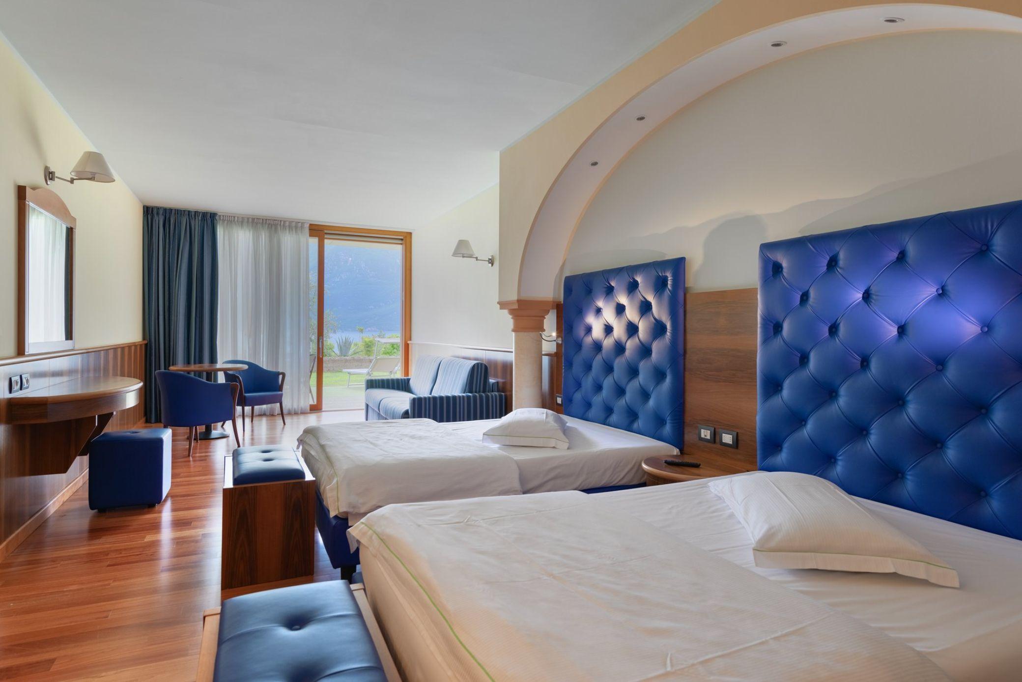 Hotel Alexander Лімоне-суль-Гарда Екстер'єр фото