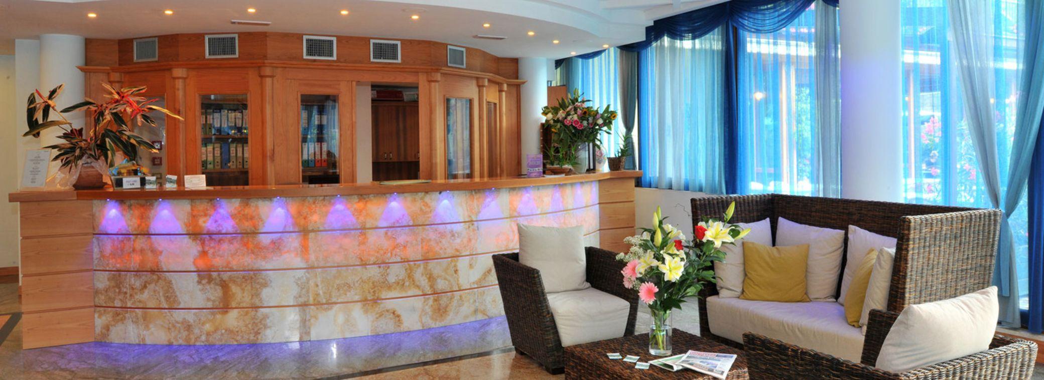 Hotel Alexander Лімоне-суль-Гарда Екстер'єр фото